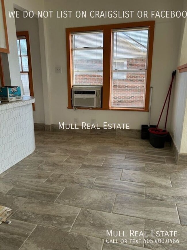 Building Photo - 1817 NW 28th St