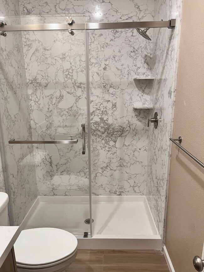 Building Photo - Charming 1 Bed / 1 Bath Home in the Heart of Martinez