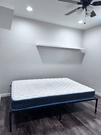 Building Photo - 2364 Burgundy Way