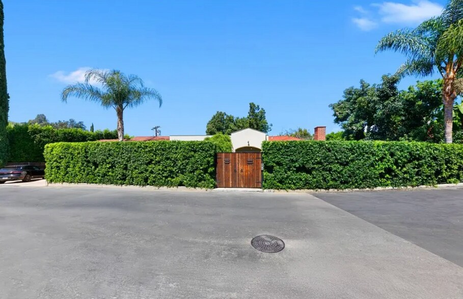 Building Photo - 11265 Sunshine Ter