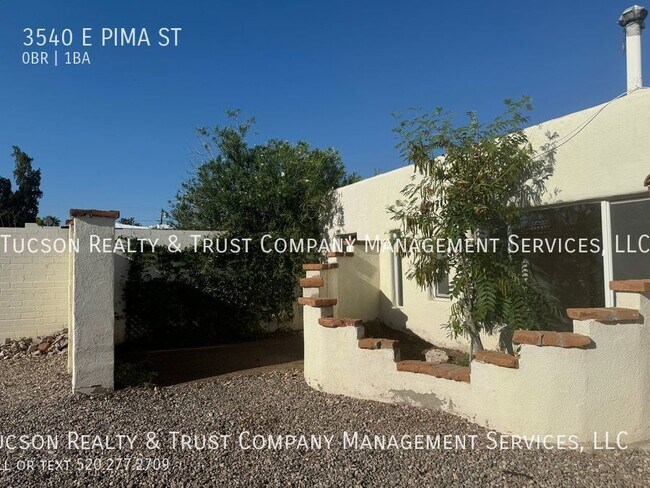 Building Photo - 3540 E Pima St