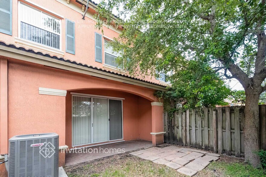 Building Photo - 15291 SW 88th Terrace
