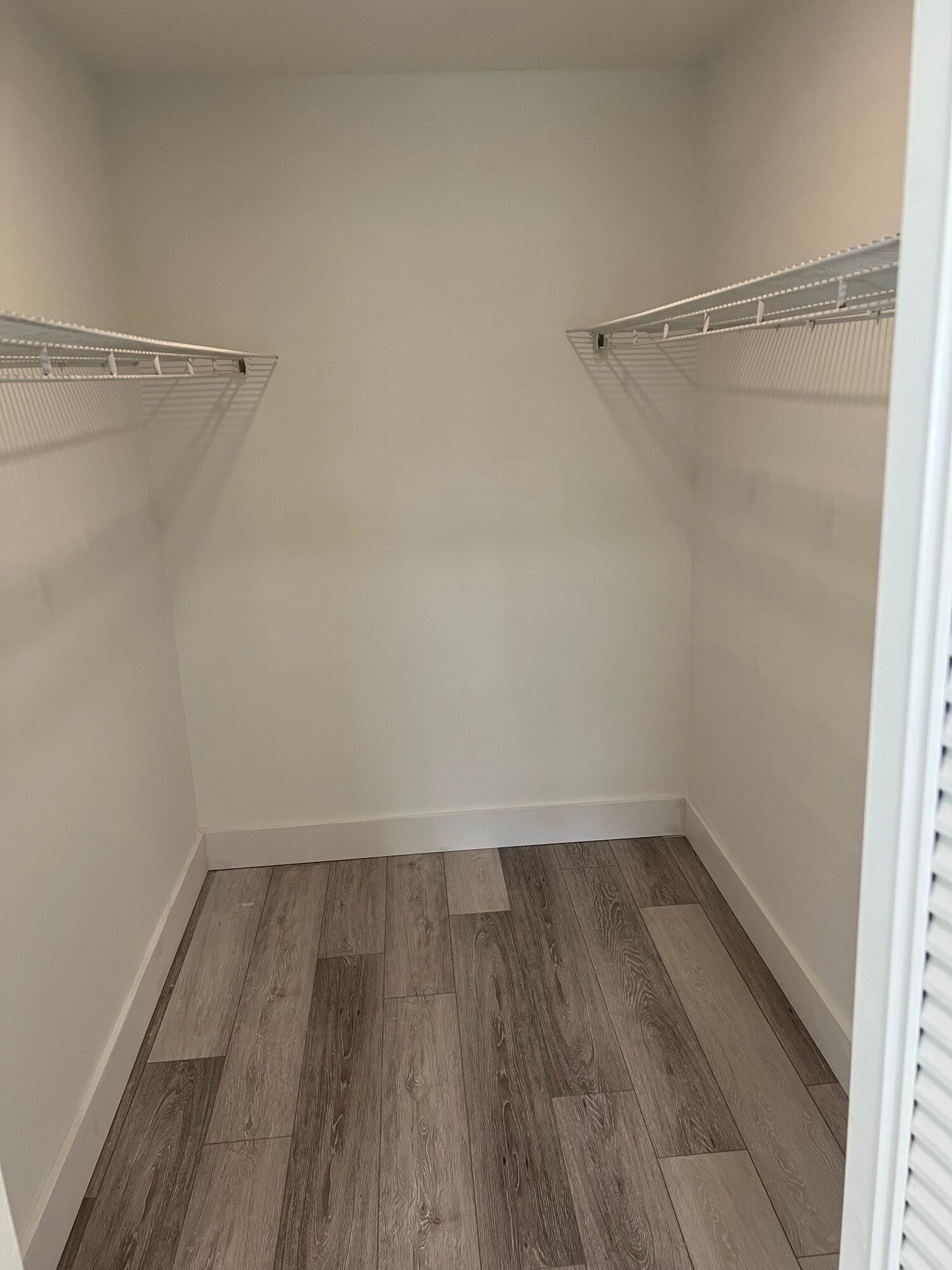 Building Photo - 968 Salzedo Ave