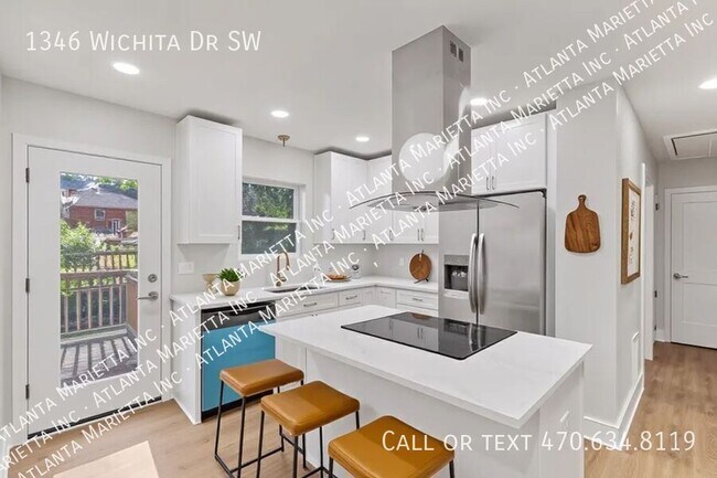 Building Photo - 1346 Wichita Dr SW