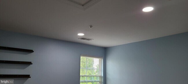 Building Photo - 4506 Nightingale Ct
