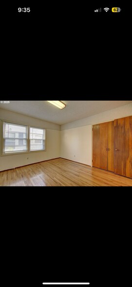 Building Photo - 609 NW 41st St