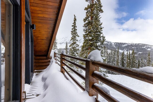 Building Photo - 237 Hamilton Ln