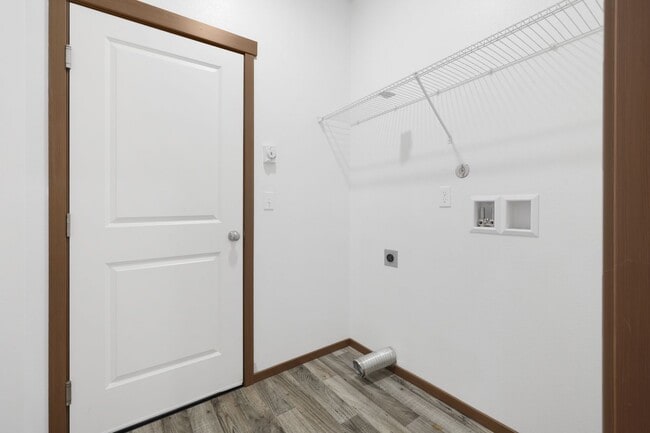 Building Photo - MOVE IN READY! 3 bed 2 bath Heat pump with A/C - Tenino School District