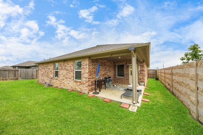 Building Photo - 403 Blanco Ln