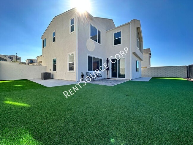 Building Photo - 2023 New Construction! 3 Bedroom + Loft w/...