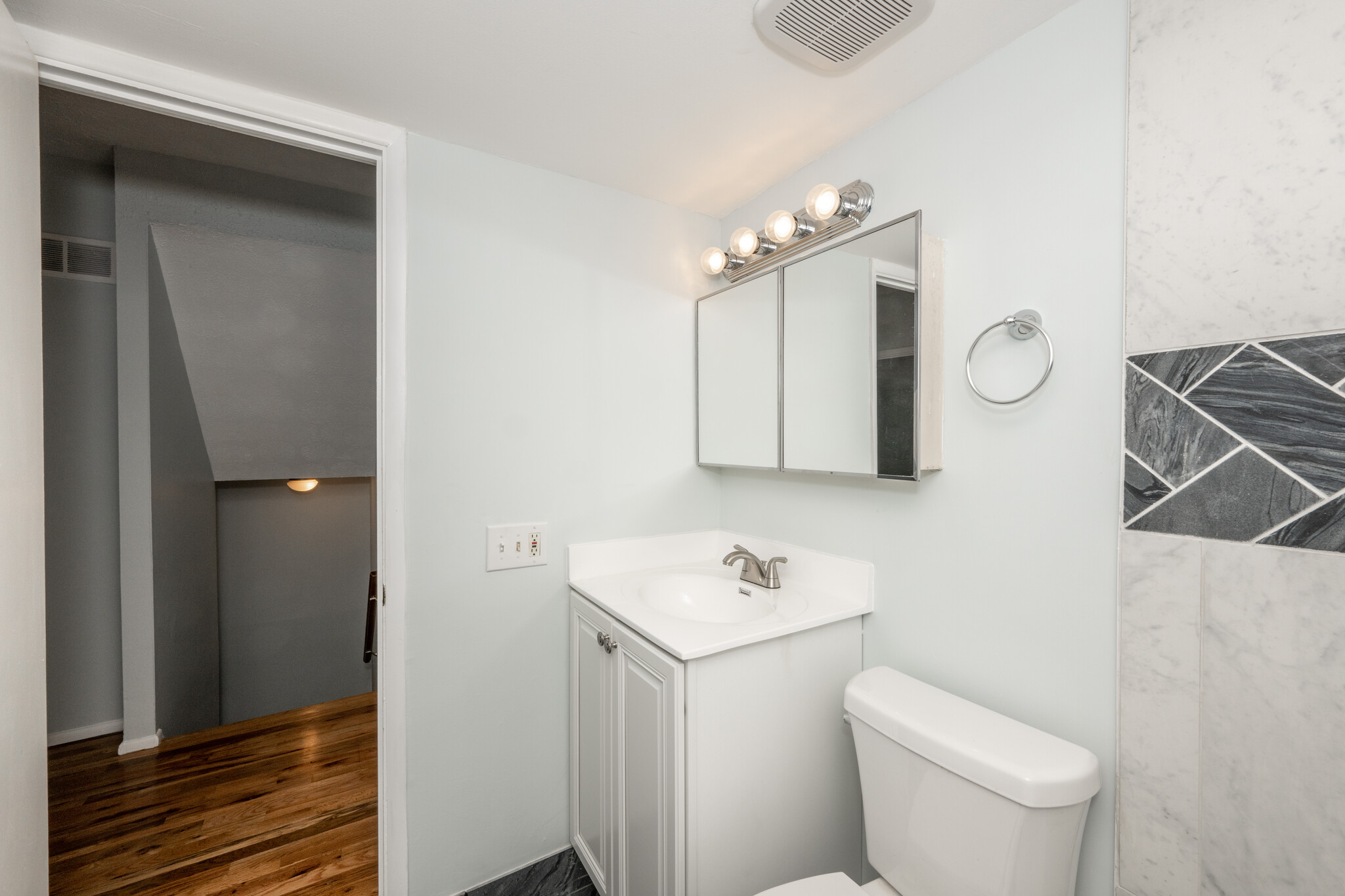 2nd floor bathroom - 7752 Montgomery Rd