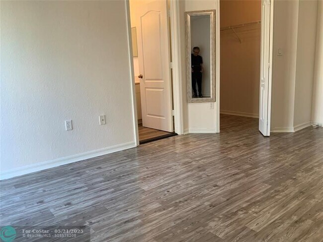 Building Photo - 3035 SW 129th Way