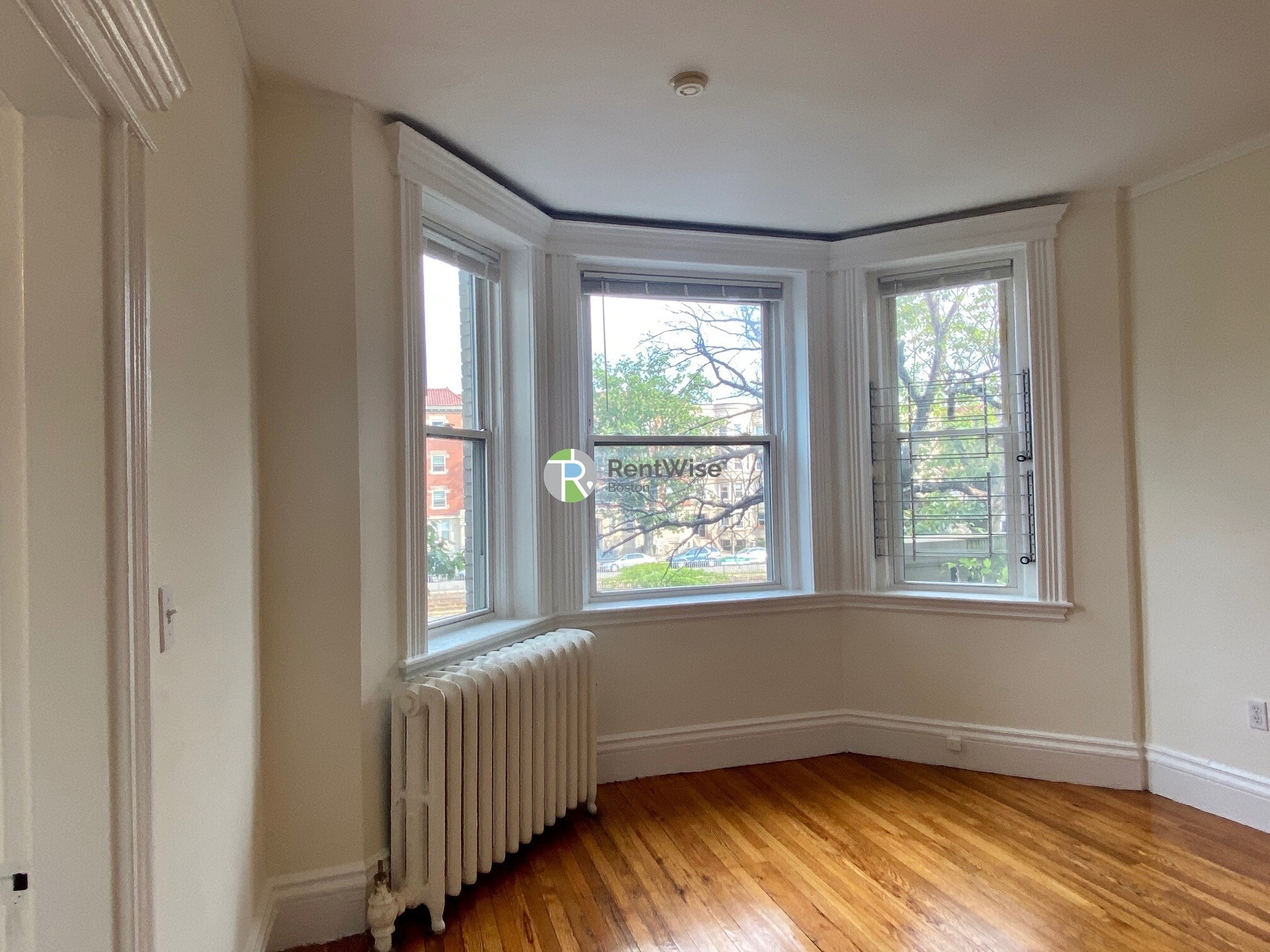 Building Photo - 1292 Commonwealth Avenue