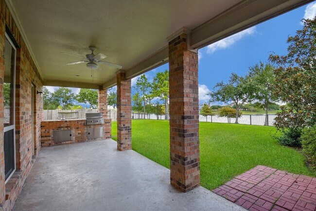 Building Photo - 2403 Galleon Point Ct