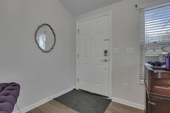 Building Photo - 4976 Conifer Dr