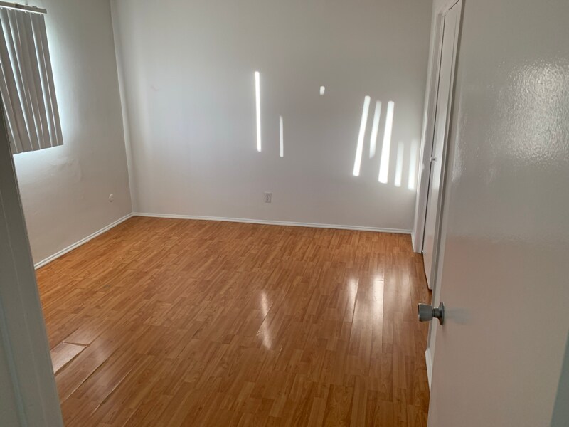 Building Photo - 20957 Bryant St