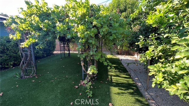 Building Photo - 7728 Sausalito Ave