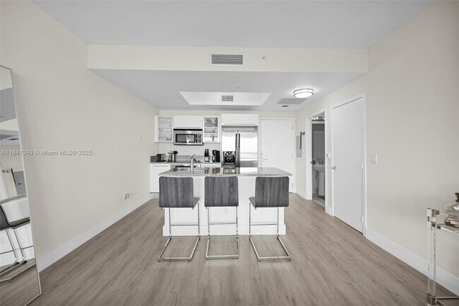 Building Photo - 888 Biscayne Blvd