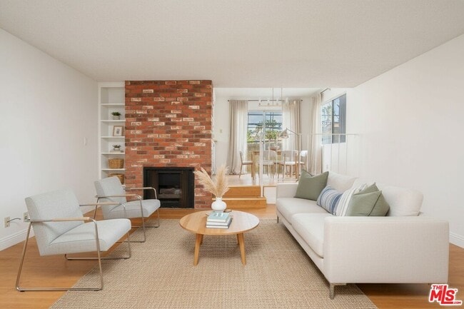 Building Photo - 953 4th St