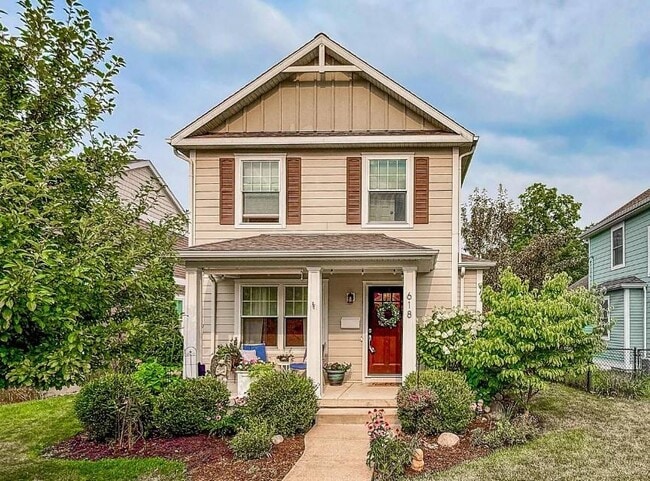 Building Photo - 618 Virginia Ave