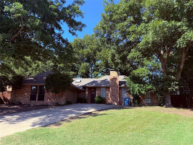 Primary Photo - 2208 Timberglen Dr