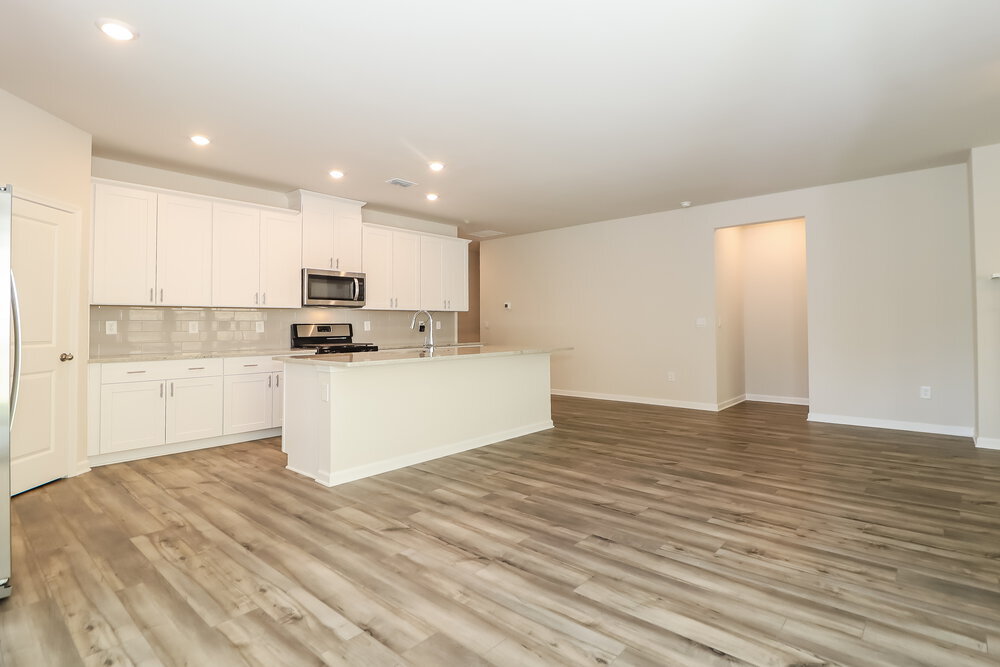 Building Photo - 376 Magnolia Dr