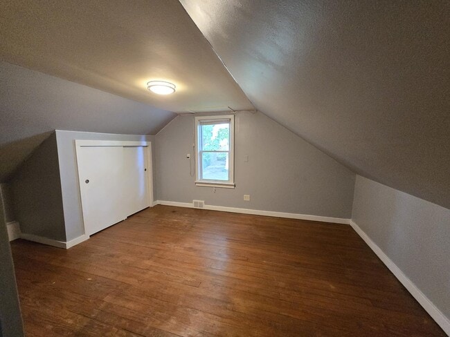 Building Photo - 55 Brunswick Ave
