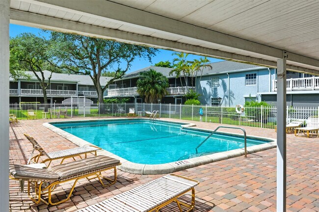 Building Photo - 7556 Stirling Rd