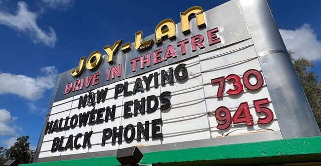 Building Photo - 13921 19th St