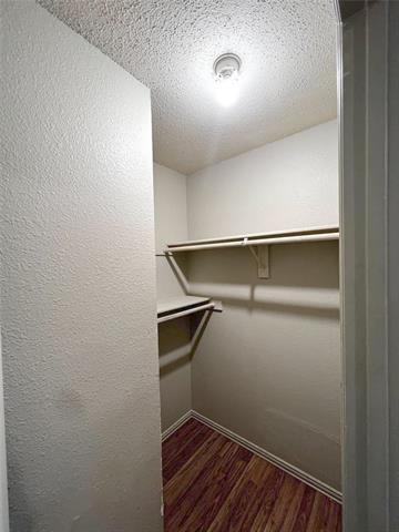 Building Photo - 725 Kingston Dr