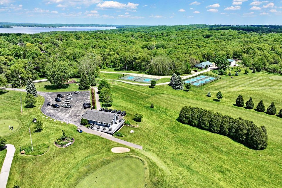 Building Photo - 856 Brickley Dr