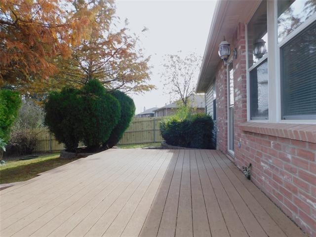 Building Photo - 5721 Thoroughbred Trail