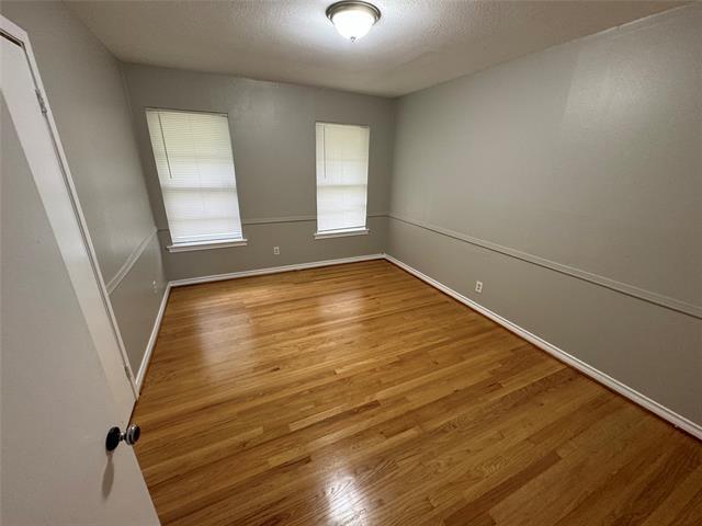 Building Photo - 2322 Costa Mesa Dr