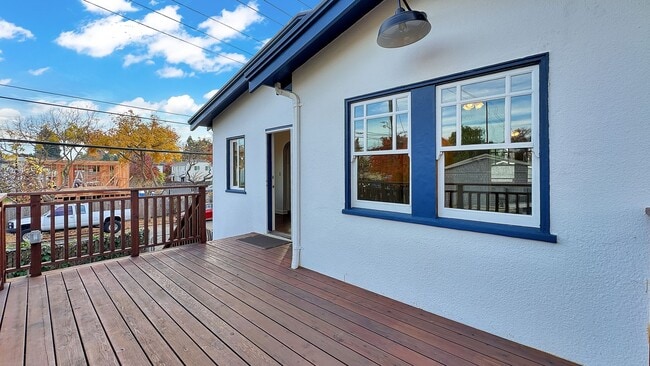 Building Photo - ALL UTILITIES INCLUDED - Remodeled - Upper Level - Backyard