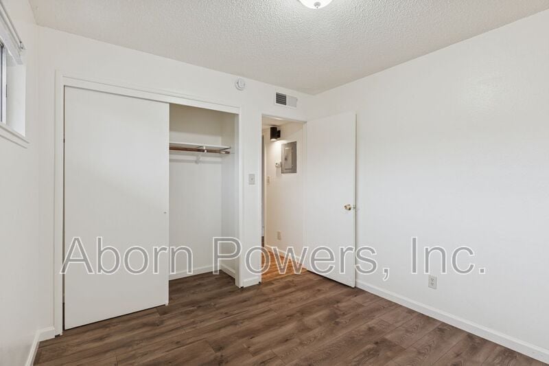 Building Photo - 1215 Williams Way