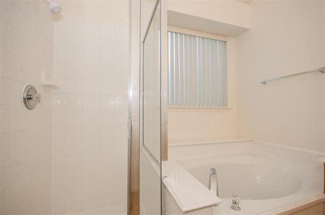 Building Photo - 5712 Eureka Bend