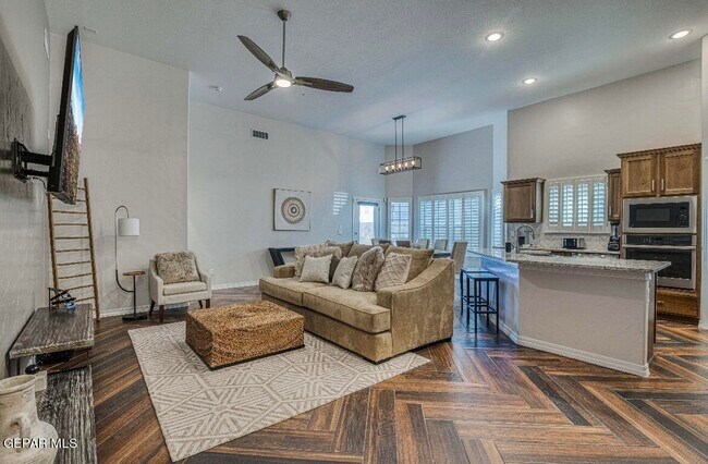 Building Photo - 15009 Concept Ct