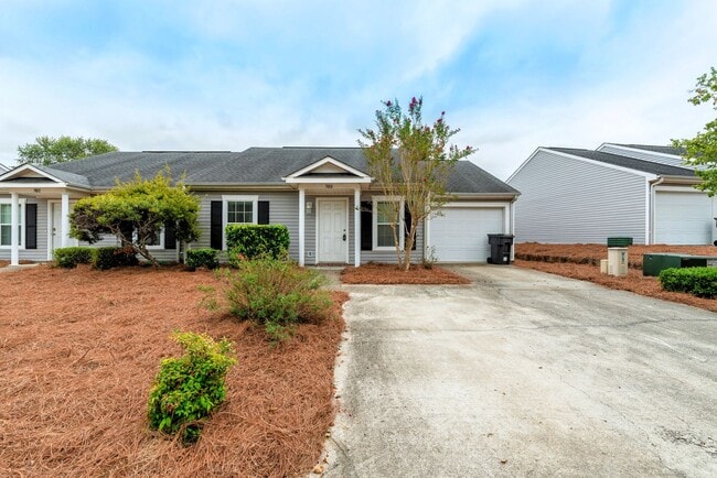 Building Photo - $1,525- 2 Bed/2 Bath house for rent in West Augusta, Total Electric!