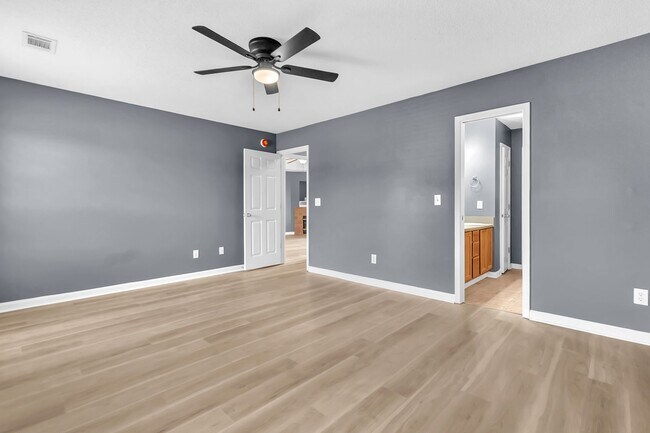 Building Photo - ** 3 Bed 2 Bath located in Cotton Lakes ** Call 334-366-9198 to schedule a self tour