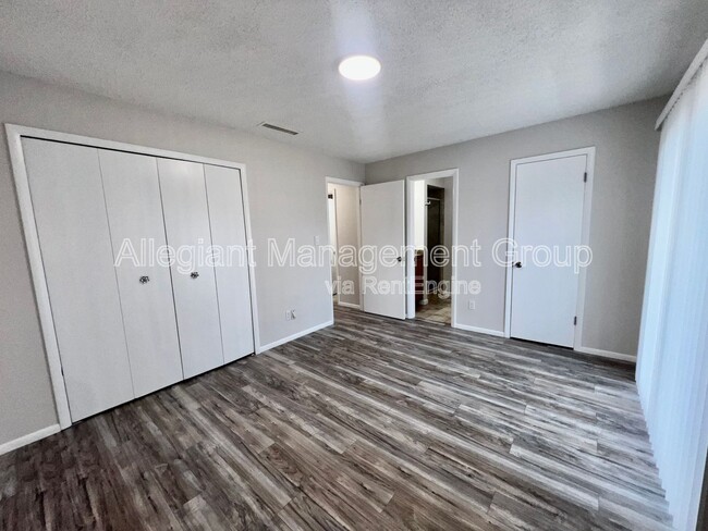 Building Photo - 3007 George Mason Ave
