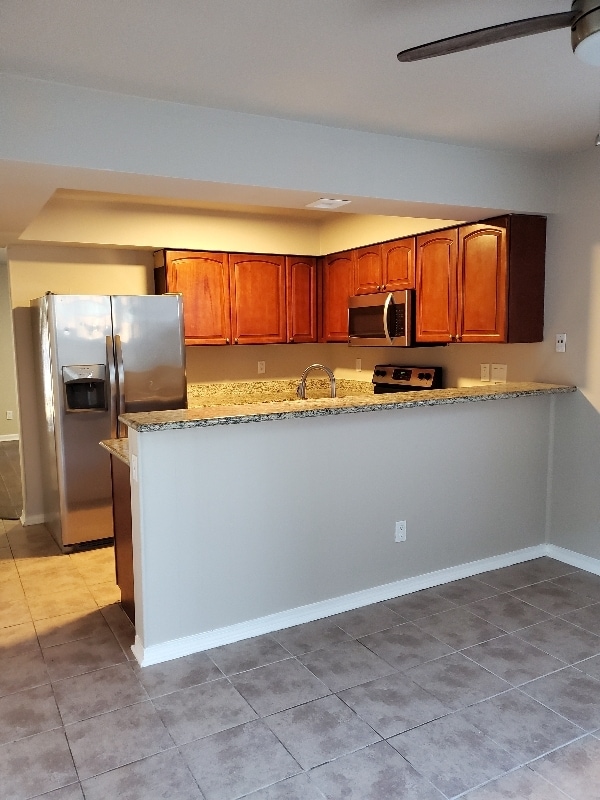 Building Photo - 1532 Hickory Ave