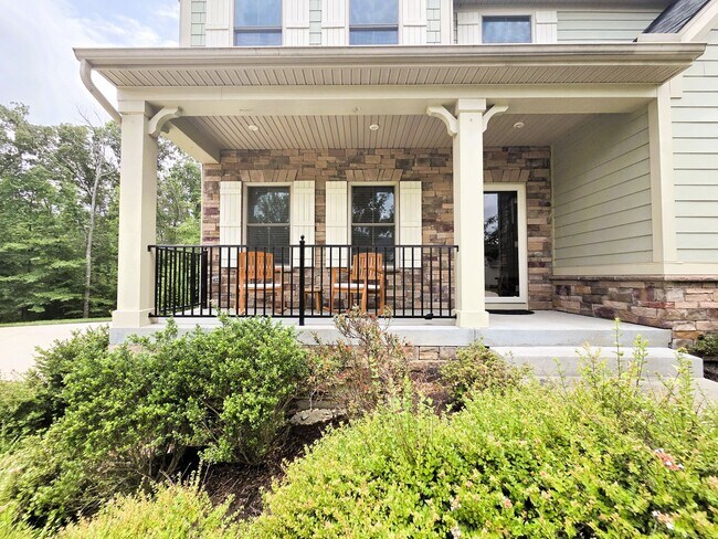 Building Photo - Executive home in Tarrington Subdivision on quiet cul-de-sac lot.