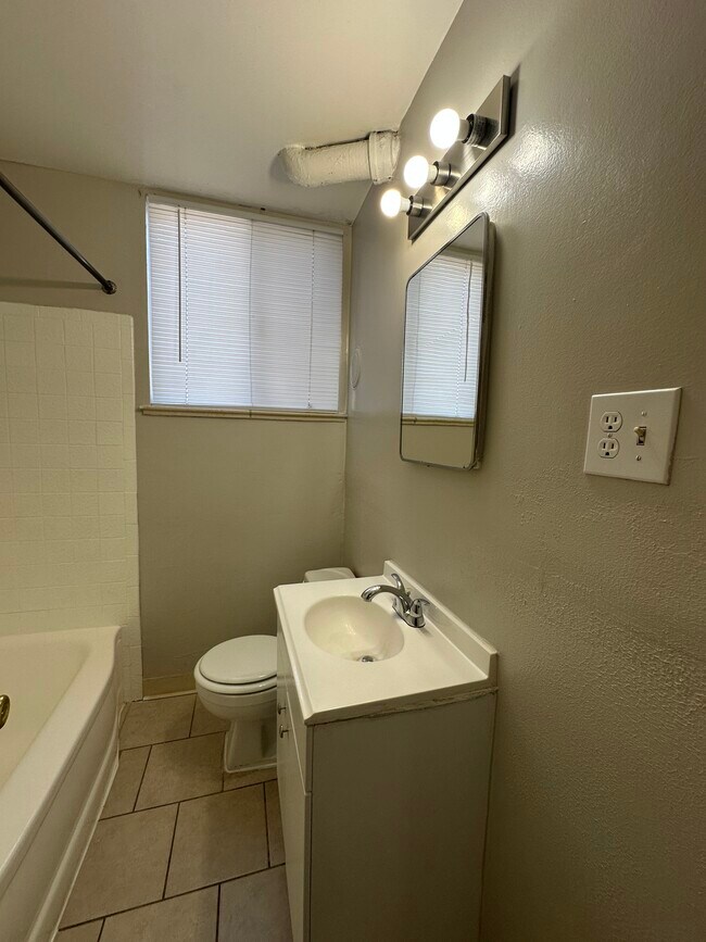 Floorplan - 2340 S Race St