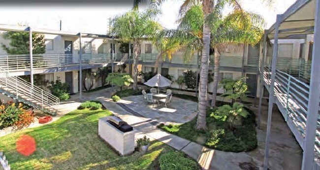 Oceanair Apartment Homes - Costa Mesa, CA | Apartment Finder