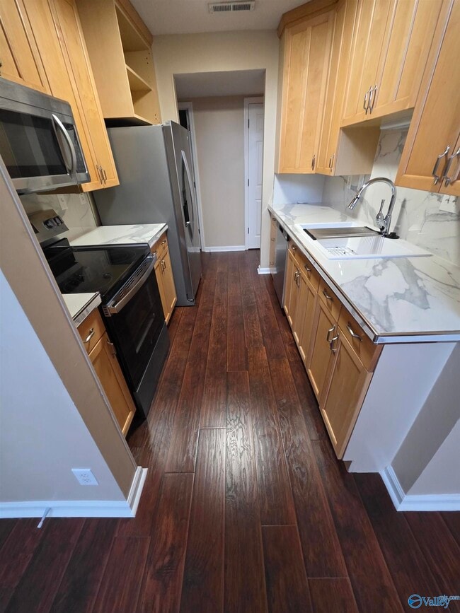 Building Photo - 1127 Stones Throw Dr NW