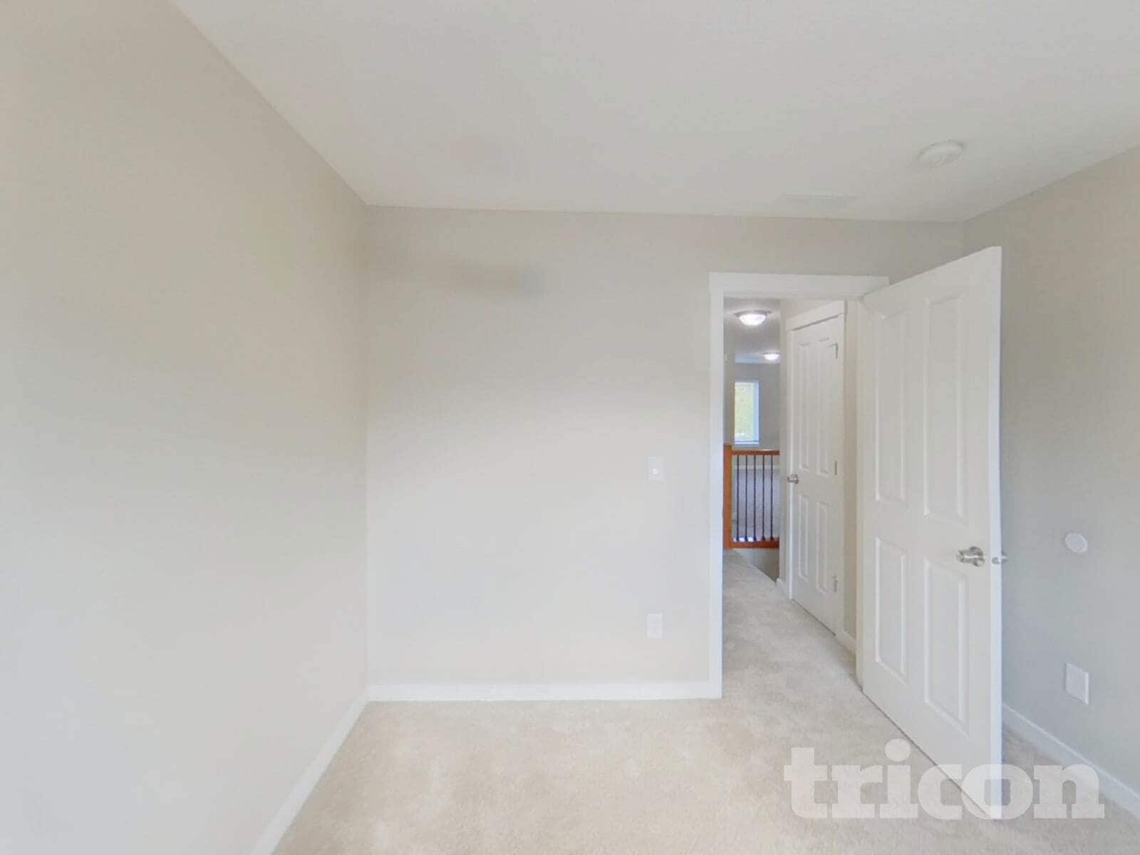 Building Photo - 6500 NE 86th Ave