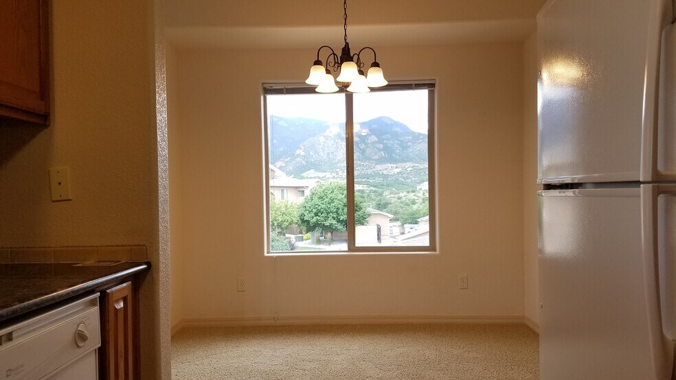 Building Photo - 1610 Little Bear Creek Pt