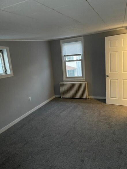 Building Photo - 201 Nissley St