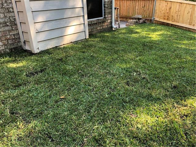 Building Photo - 306 Bardwell Dr