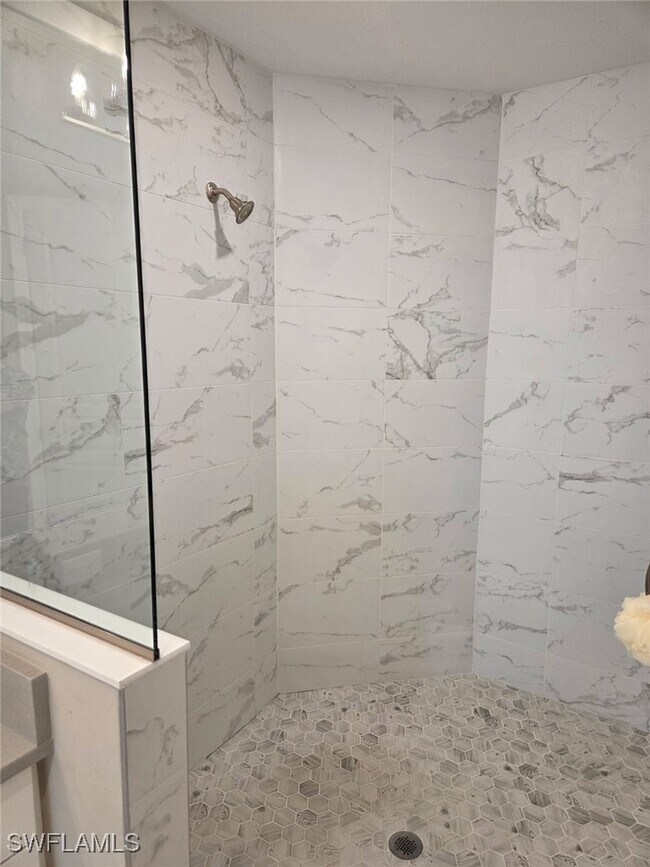 Building Photo - 16370 Viansa Wy